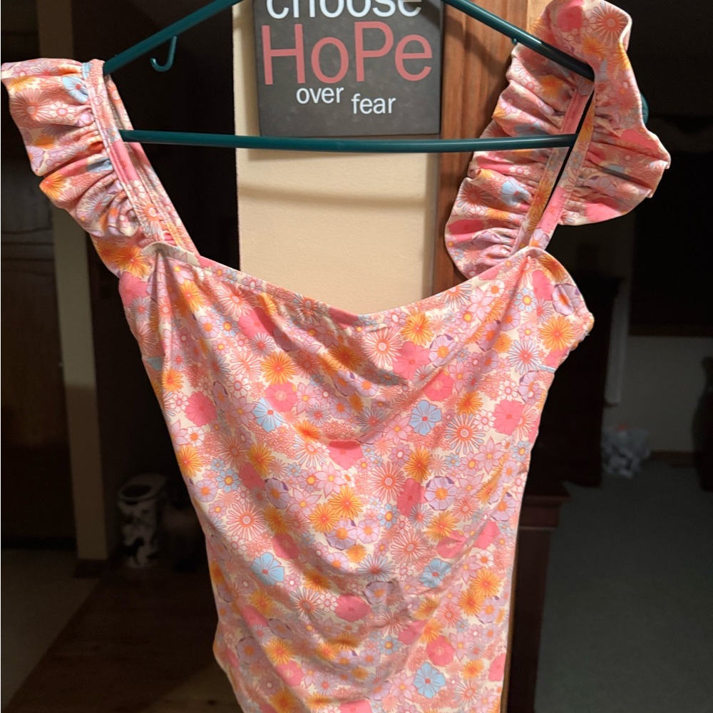 Floral Ruffle Tankini